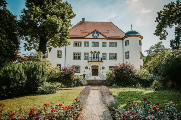 Herzblut_Studios_01 MIETSTUDIO SCHLOSS REIMLINGEN – FOTO, FILM & CONTENTPRODUKTION